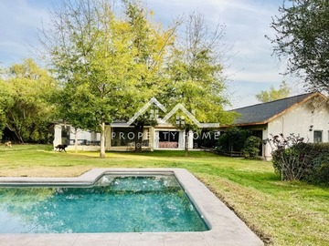 Venta / Casa / Colina