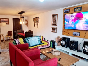 Venta / Casa / Colina