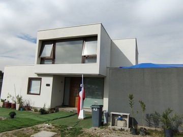 Venta / Casa / Colina