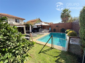 Venta / Casa / Colina