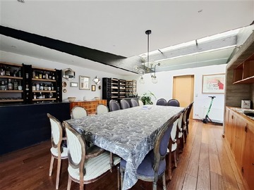 Venta / Casa / Colina