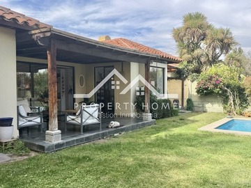 Venta / Casa / Colina