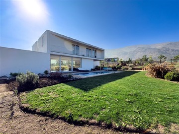 Venta / Casa / Colina