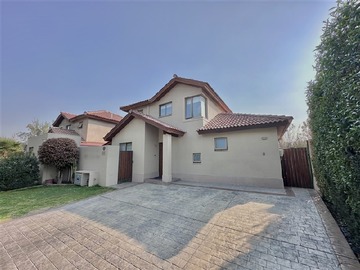 Venta / Casa / Colina