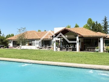 Venta / Casa / Colina