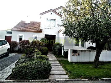 Venta / Casa / Colina