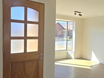 Venta / Casa / Colina