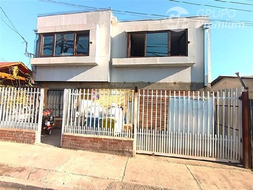 Venta / Casa / Colina