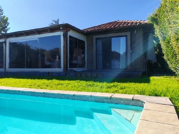Venta / Casa / Colina