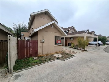 Venta / Casa / Colina