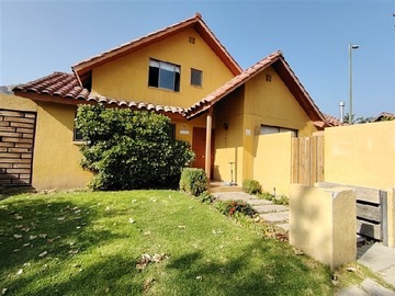 Venta / Casa / Colina