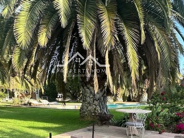Venta / Casa / Colina