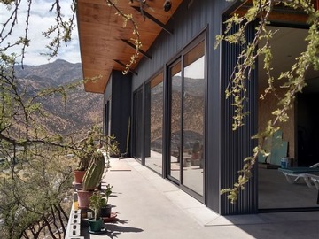 Venta / Casa / Colina
