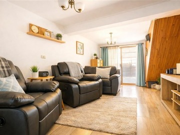 Venta / Casa / Colina