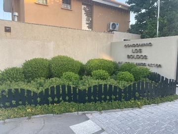 Venta / Casa / Colina