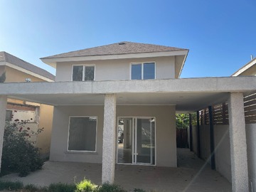 Venta / Casa / Colina