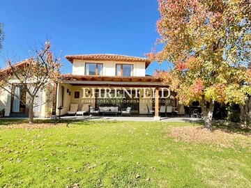 Venta / Casa / Colina
