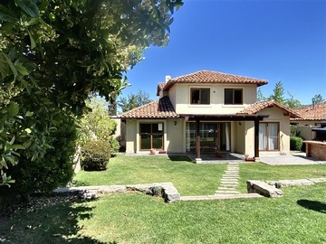 Venta / Casa / Colina