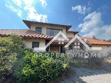 Venta / Casa / Colina
