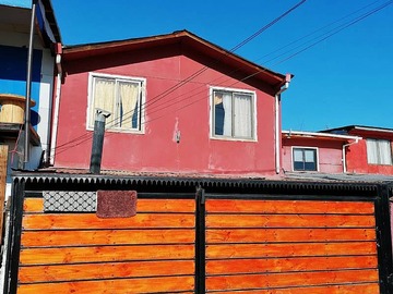 Venta / Casa / Colina