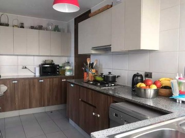 Venta / Casa / Colina