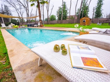 Venta / Casa / Colina