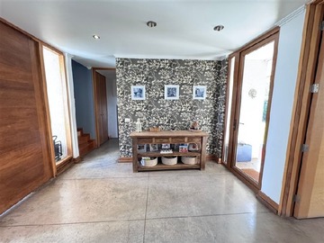 Venta / Casa / Colina