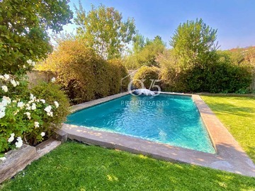Venta / Casa / Colina