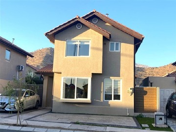 Venta / Casa / Colina