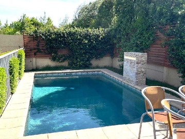 Venta / Casa / Colina