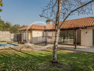 Venta / Casa / Colina