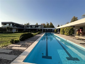 Venta / Casa / Colina