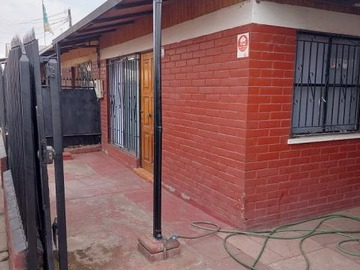 Venta / Casa / Colina