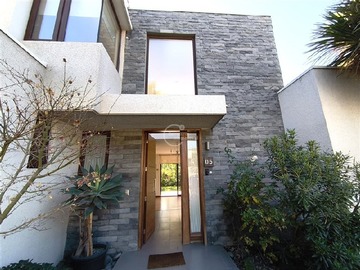 Venta / Casa / Colina