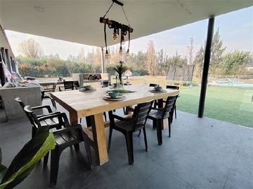 Venta / Casa / Colina