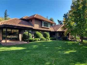 Venta / Casa / Colina