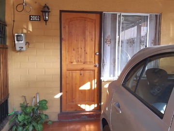 Venta / Casa / Colina