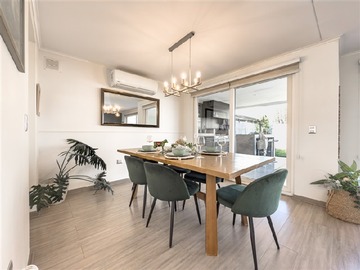 Venta / Casa / Colina