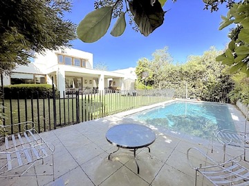 Venta / Casa / Colina