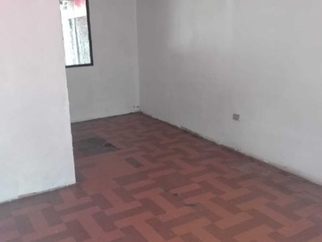 Venta / Casa / Colina