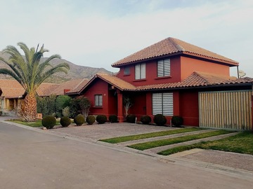 Venta / Casa / Colina