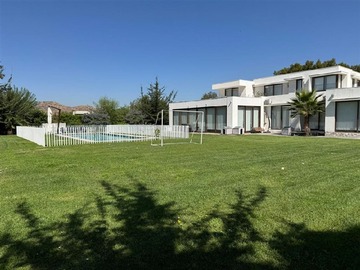 Venta / Casa / Colina