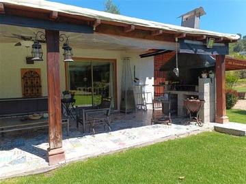 Venta / Casa / Colina