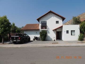 Venta / Casa / Colina