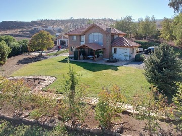 Venta / Casa / Colina