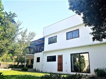 Venta / Casa / Colina