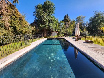 Venta / Casa / Colina