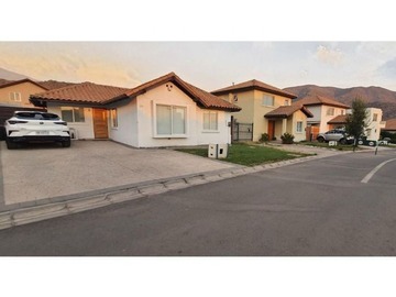 Venta / Casa / Colina