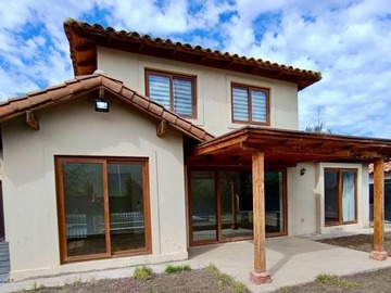 Venta / Casa / Colina