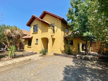 Venta / Casa / Colina